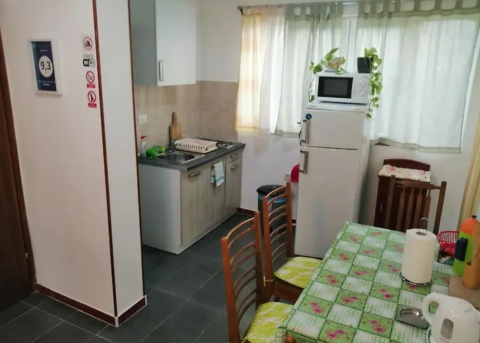 4sailors Apartman Pag Town